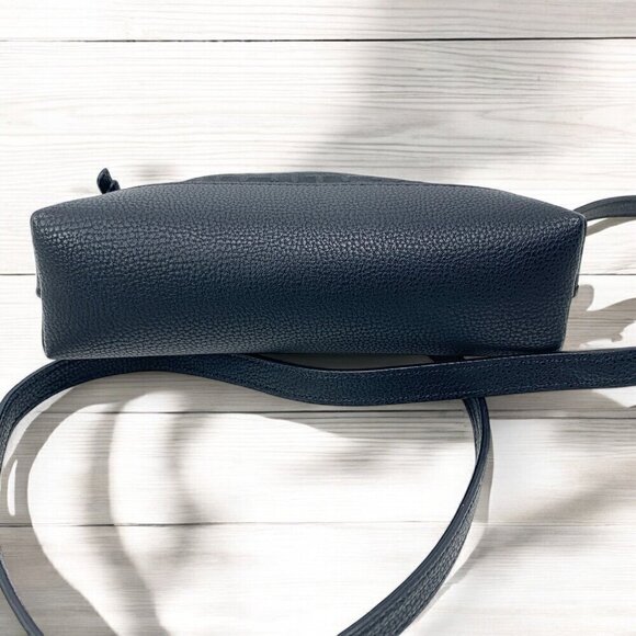 Tommy Hilfiger Mini Crossbody Bag In Black Faux Leather 8.5"x5.5"x3" - Picture 6 of 12